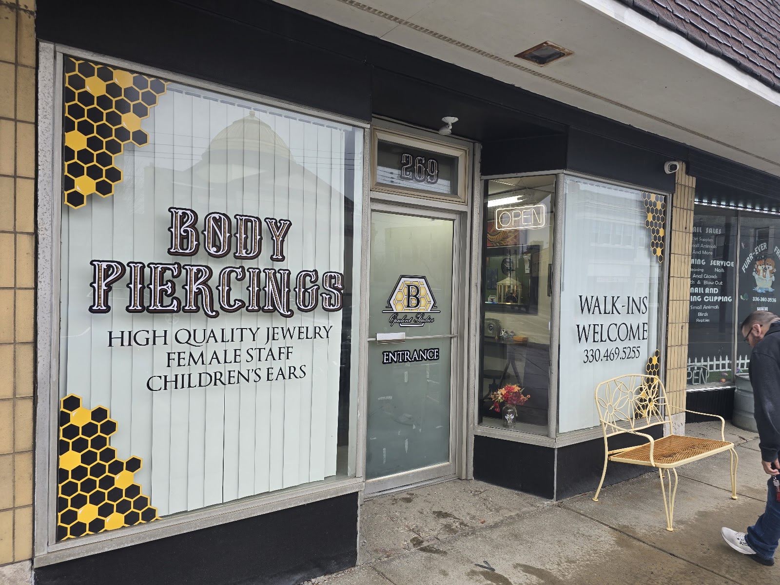 B Opulent Studios, piercing studio in Warren, OH