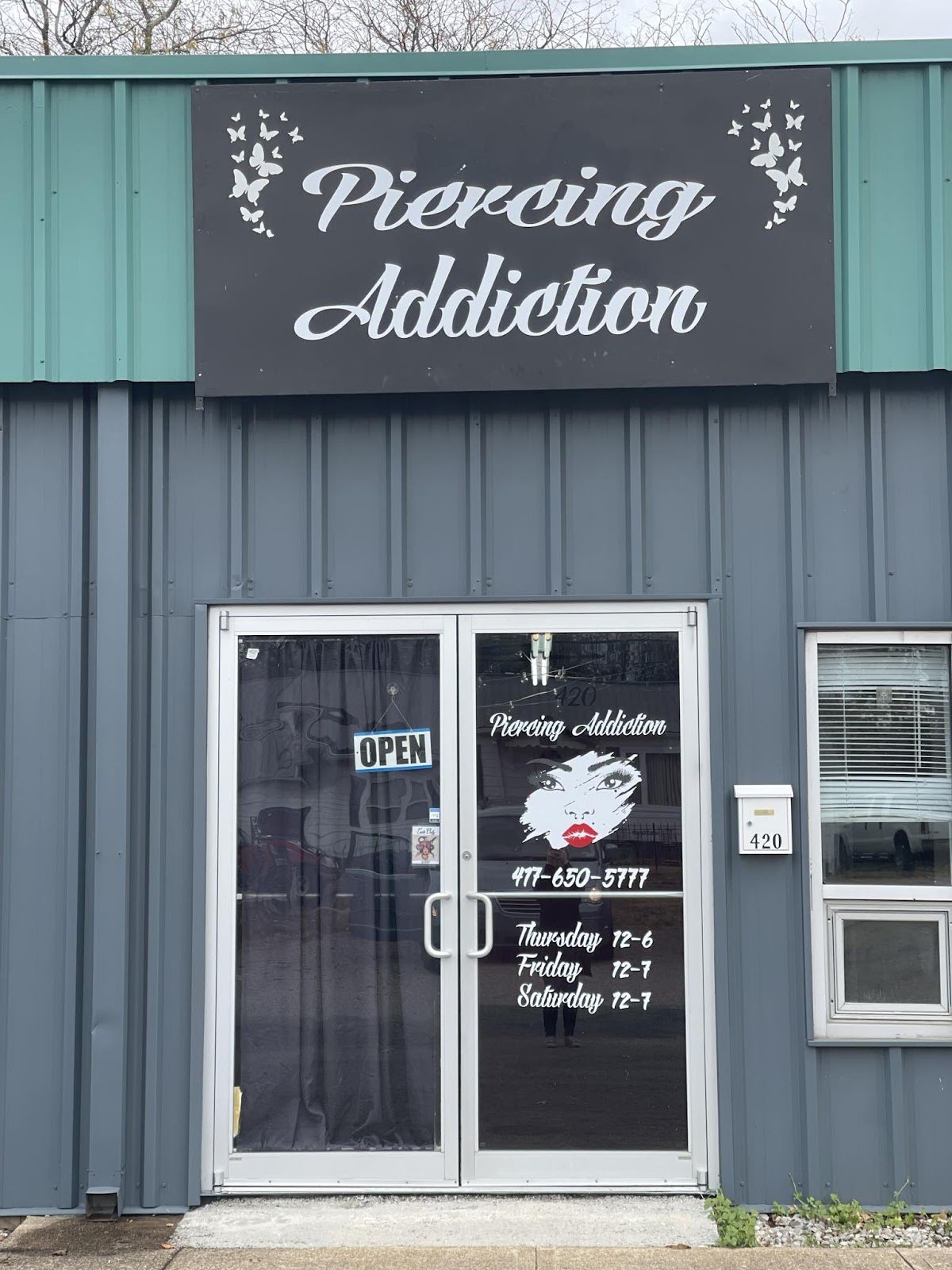 Piercing Addiction, piercing studio in Lebanon, MO