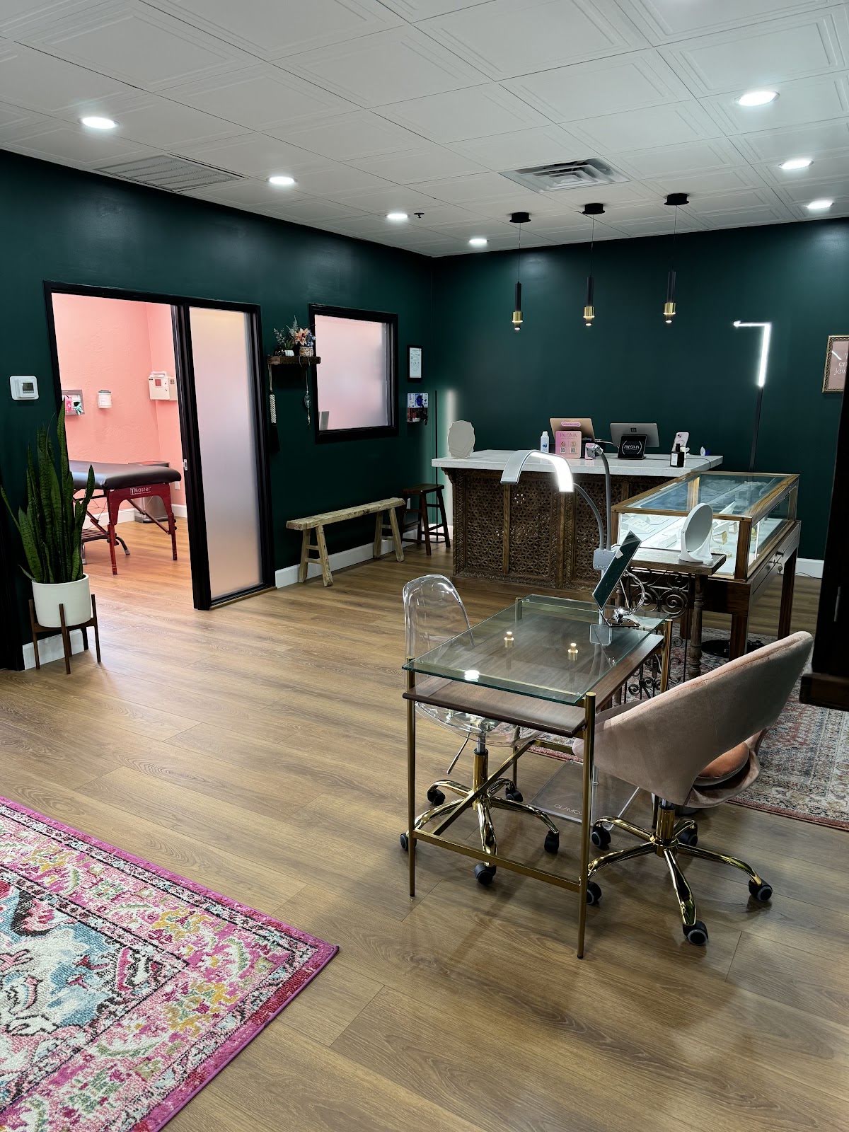 Paloma Piercing, piercing studio in Phoenix, AZ