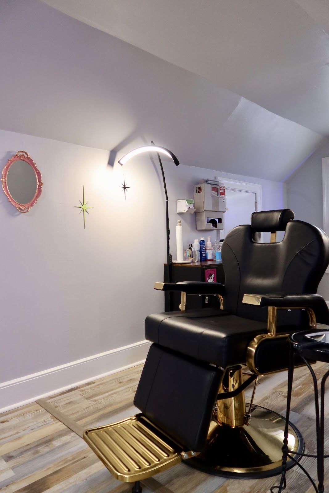 Sharp & Chic, piercing studio in Fuquay-Varina, NC