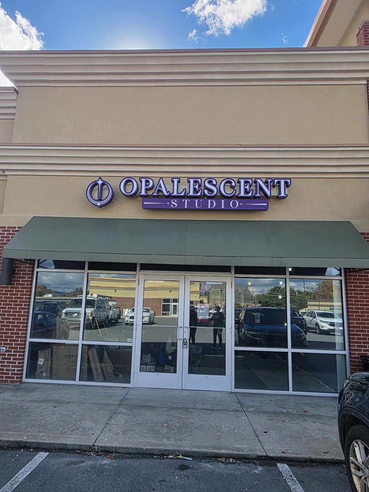 Opalescent Studio, piercing studio in Morgantown, WV