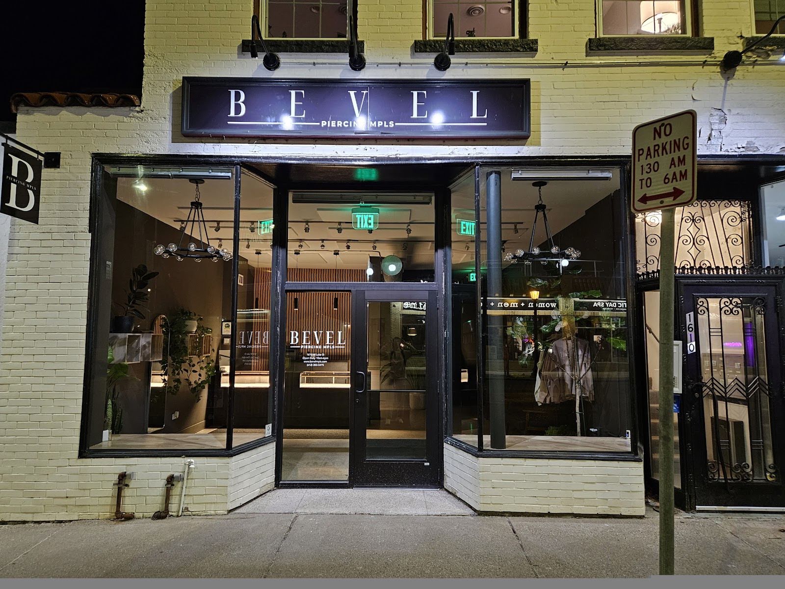 Bevel Piercing, piercing studio in Minneapolis, MN
