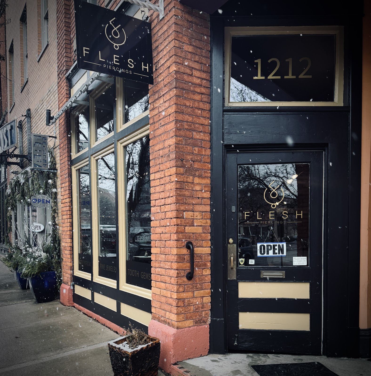 Flesh Piercings LLC, tattoo shop in Lansing, MI
