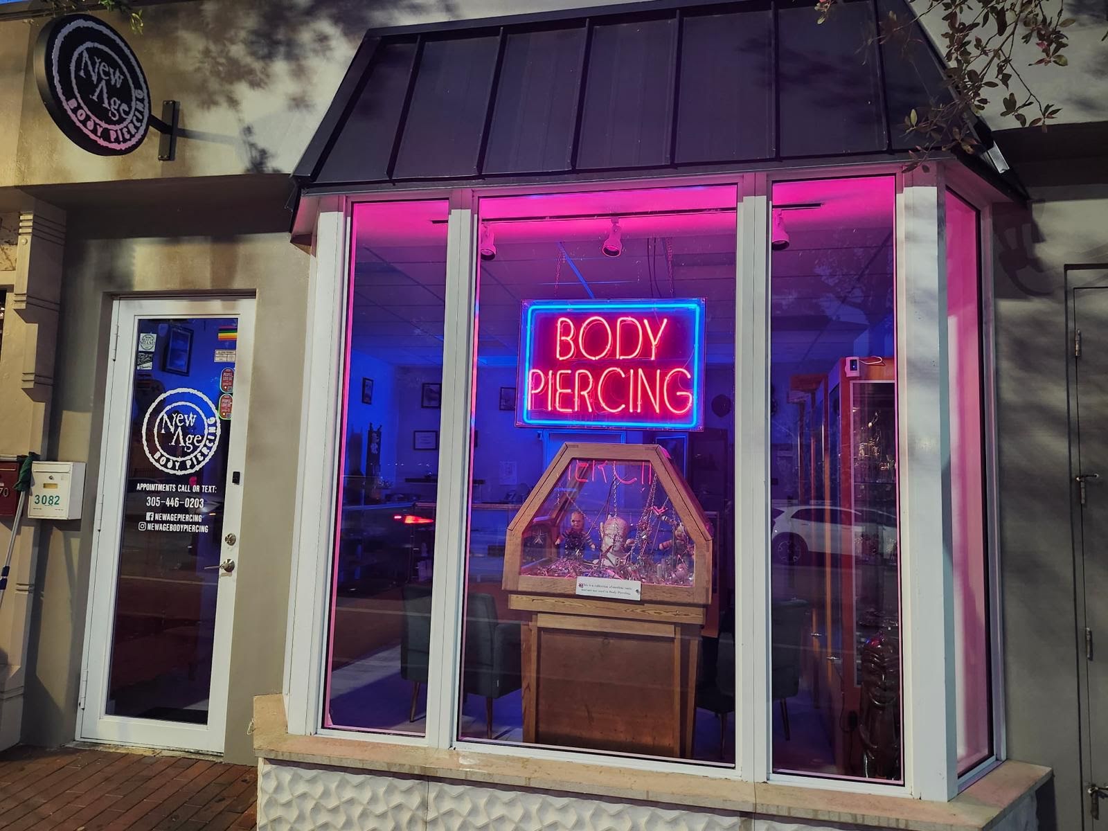 New Age Body Piercing, piercing studio in Miami, FL