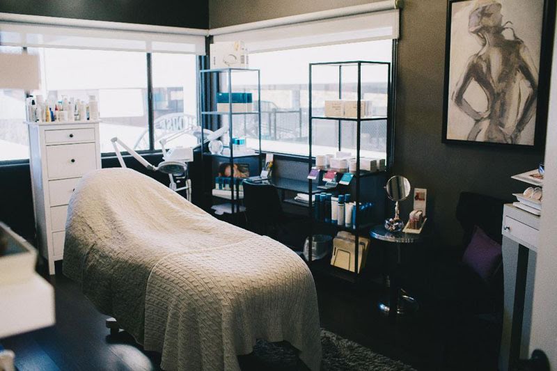 Z Brow Bar, piercing studio in Prescott, AZ