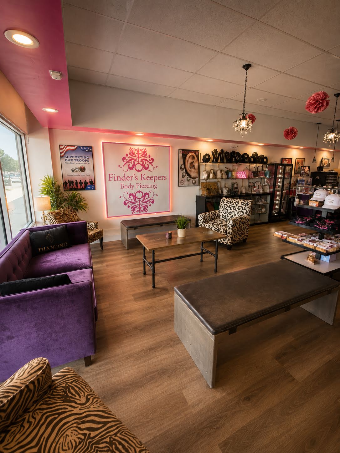 Finders Keepers Body Piercing, piercing studio in Norfolk, VA