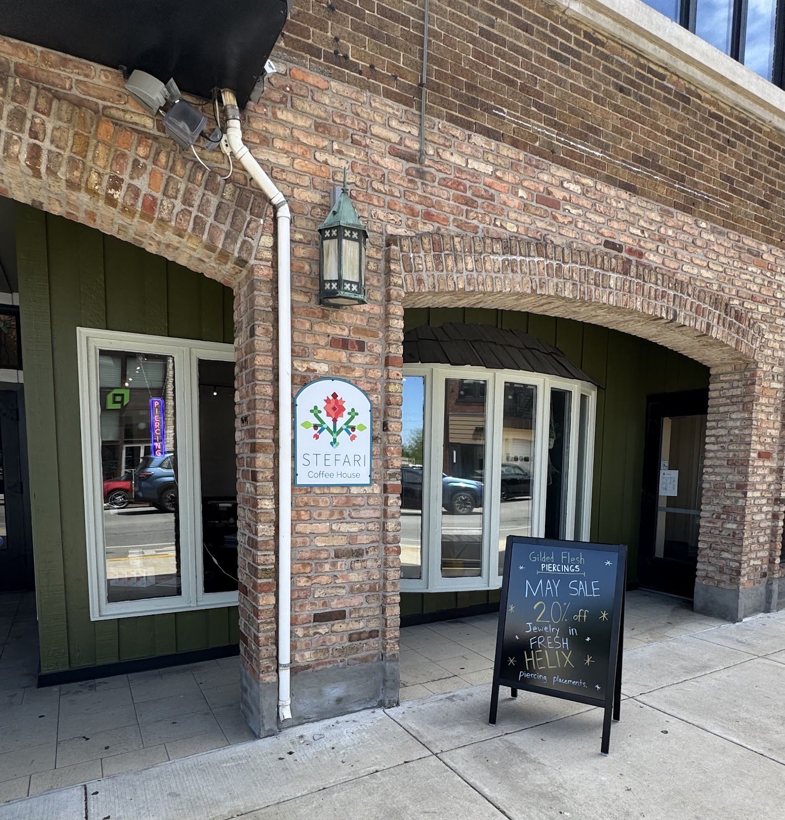 Gilded Flesh Piercings, piercing studio in Kankakee, IL