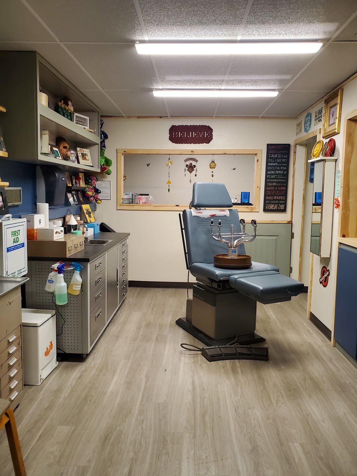 Queen Bee Tattoo and Piercing Studio, piercing studio in Bentonville, AR