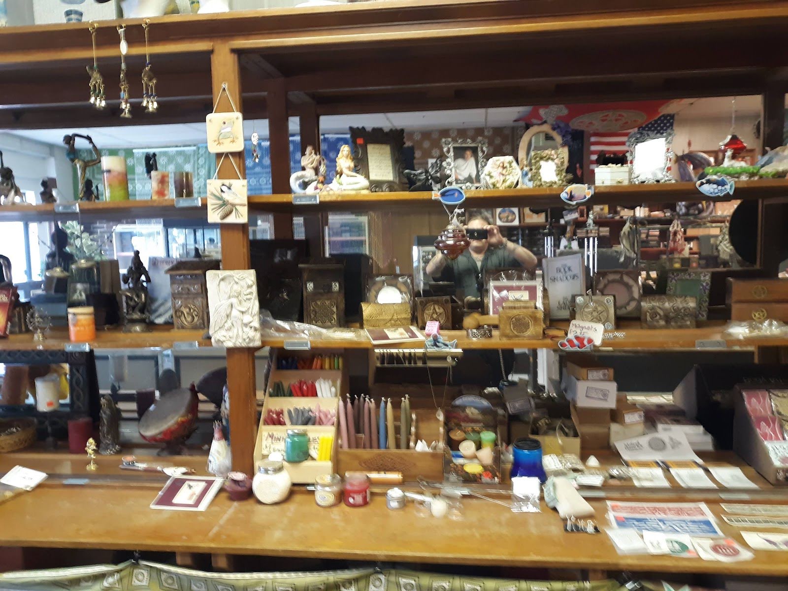Bohemian Music & Body Piercing, piercing studio in Billings, MT