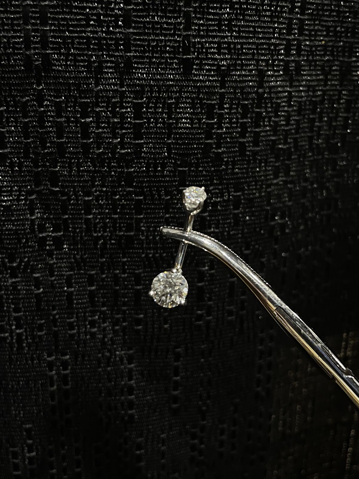 Diagold Body Jewelry, piercing studio in Houston, TX