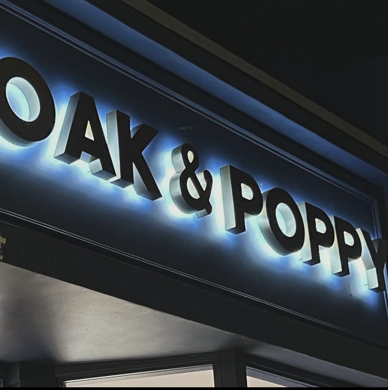 Oak & Poppy Piercings and Fine Jewelry, piercing studio in Los Angeles, CA