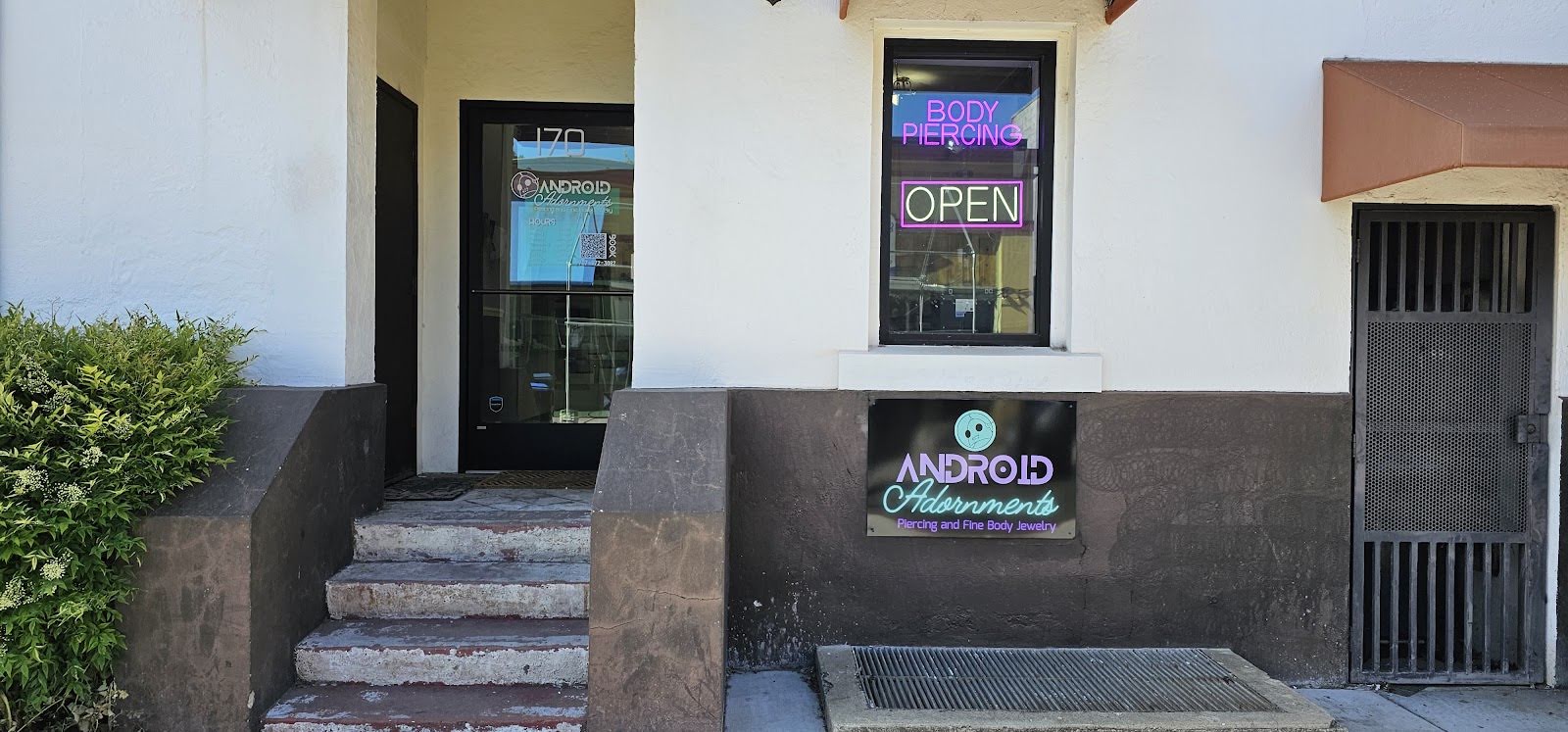 Android Adornments, piercing studio in Ukiah, CA