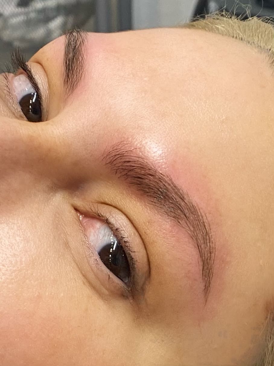 Alissa K Brows, piercing studio in Conroe, TX