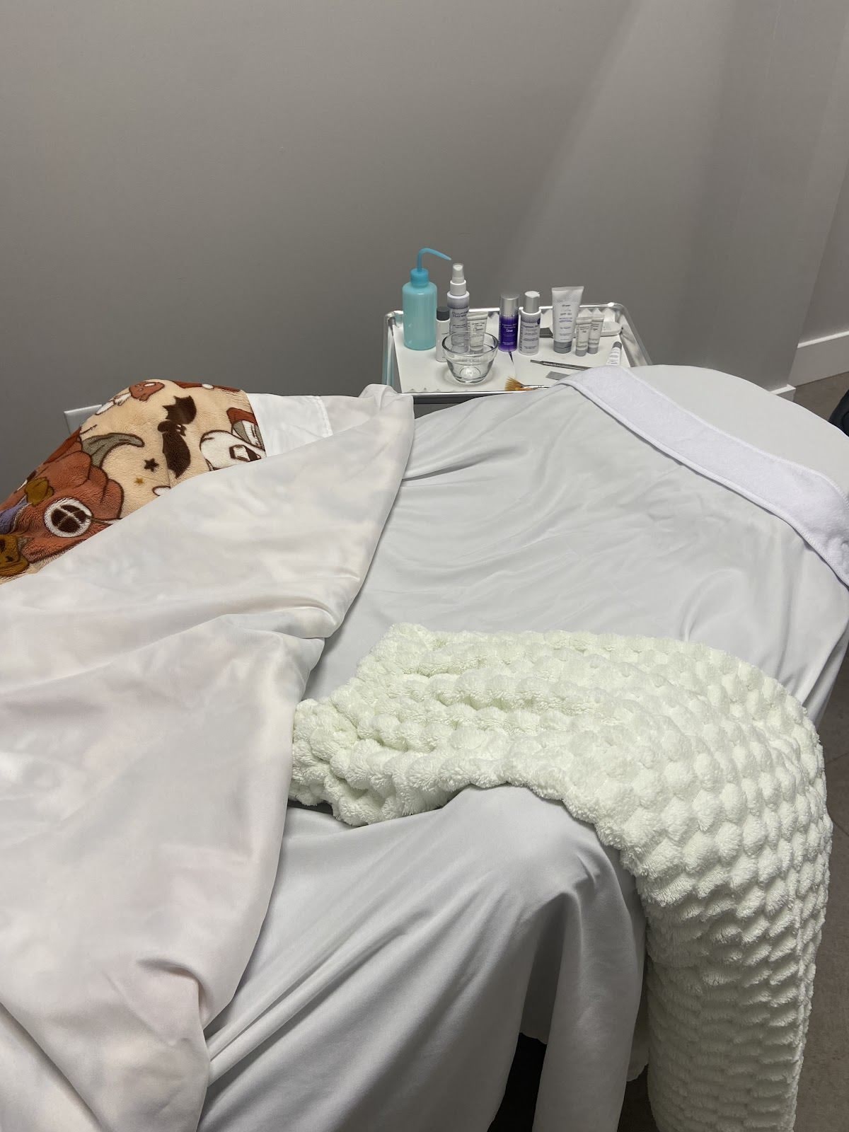 Awakenedbeautybymegan, piercing studio in Three Rivers, MI