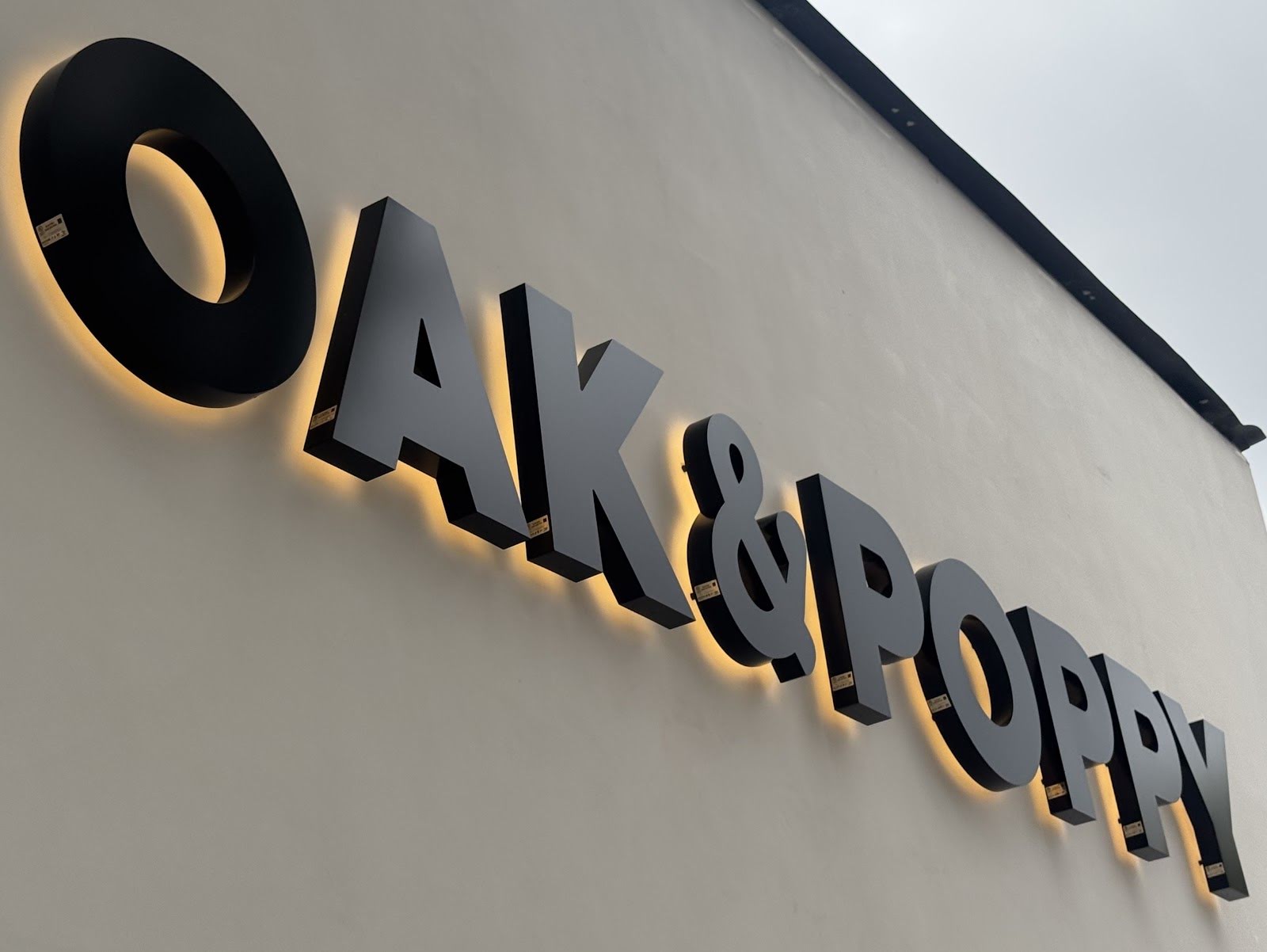Oak & Poppy Piercings and Fine Jewelry, piercing studio in Orange, CA
