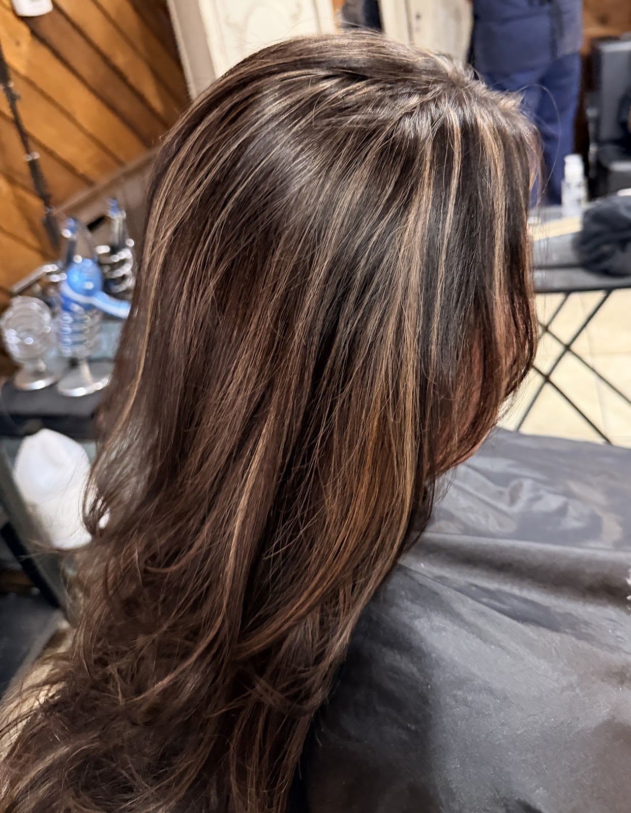 Kita's Hair Emporium, piercing studio in Mexia, TX