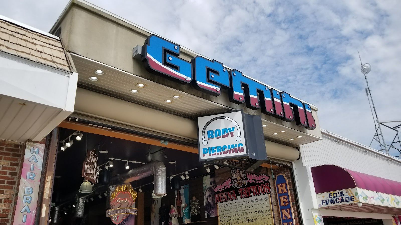 Gemini, piercing studio in Wildwood, NJ