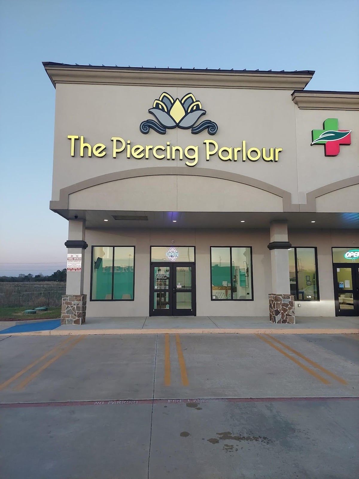 The Piercing Parlour, piercing studio in Webster, TX