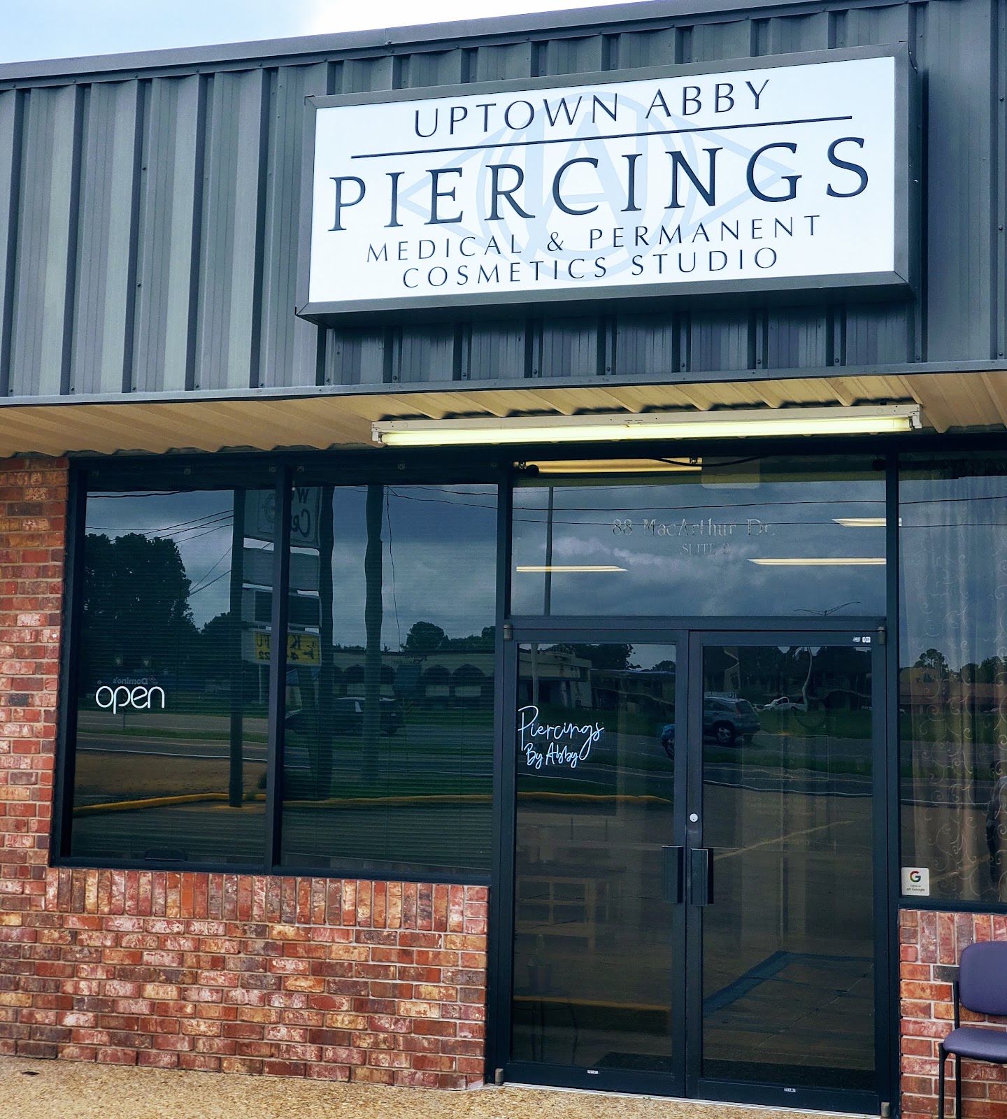 Uptown Abby Studios- Piercings, Tattoos & Permanent Cosmetics, tattoo shop in Alexandria, LA