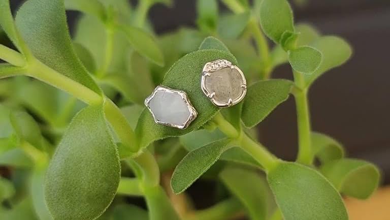 Luxe Piercing & Fine Jewelry, piercing studio in State College, PA