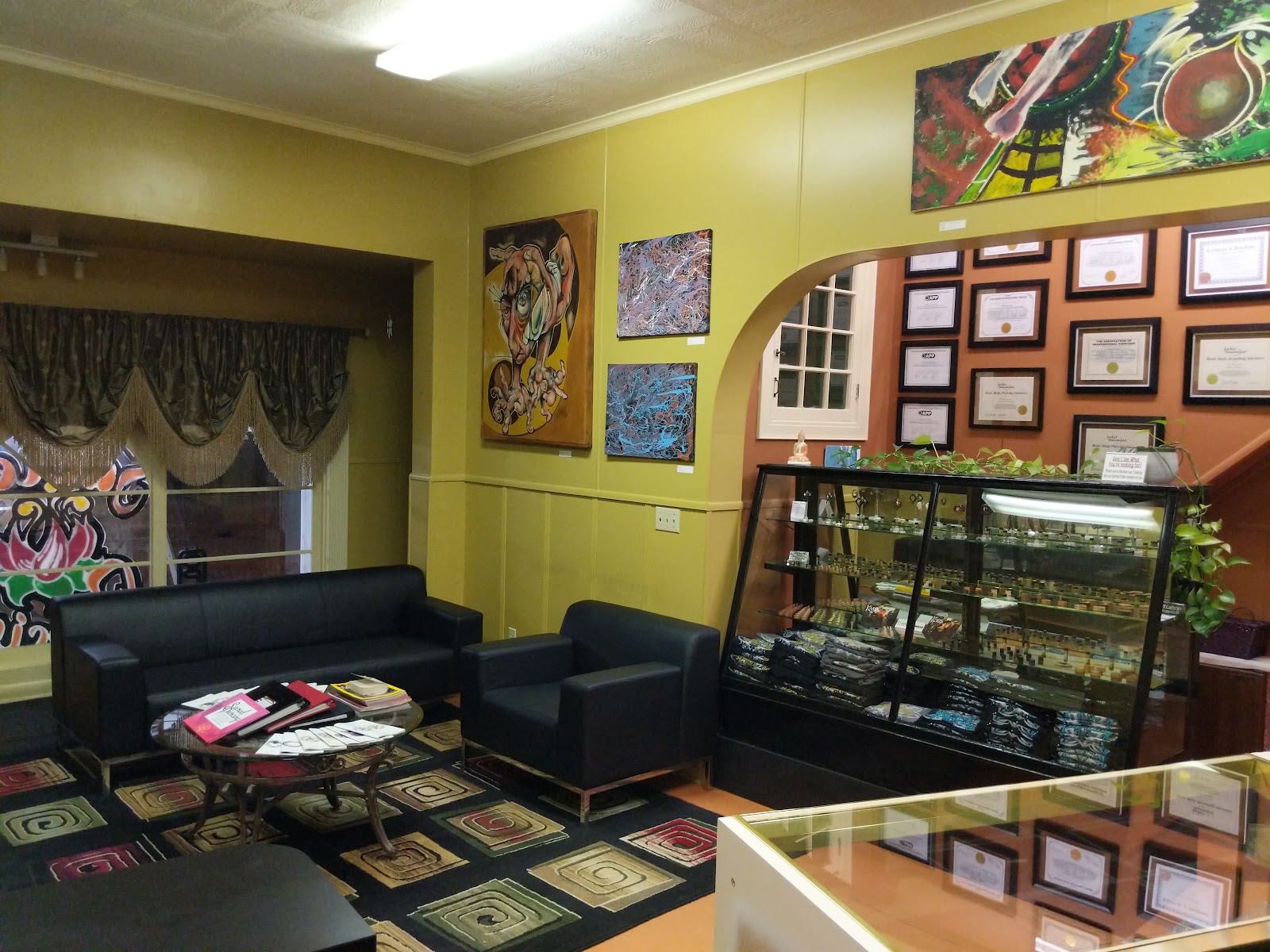 Sacred Piercing, piercing studio in Erie, PA