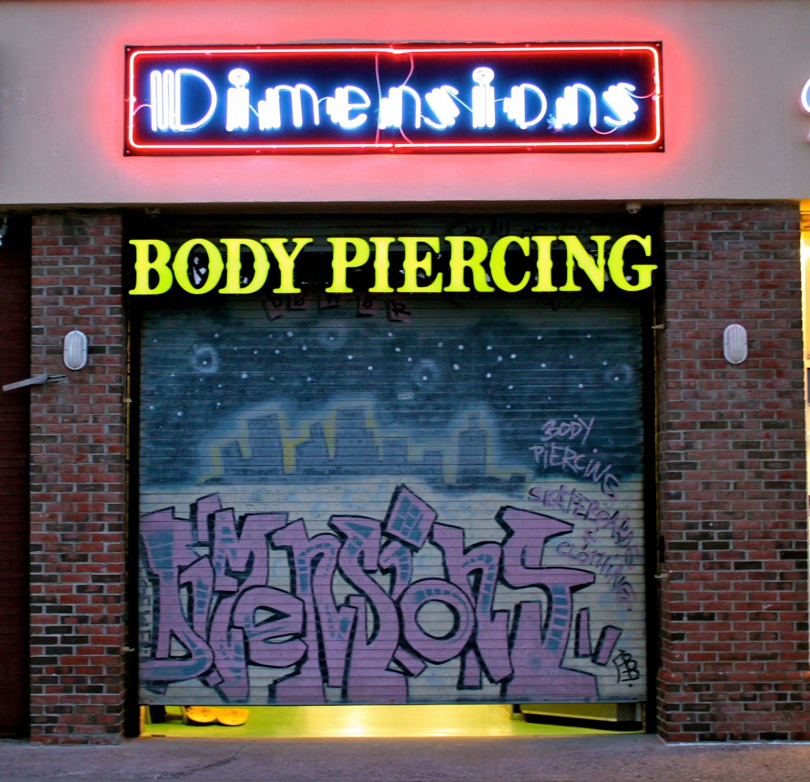 Dimensions Piercing and Retro Boutique, piercing studio in Ocean City, MD