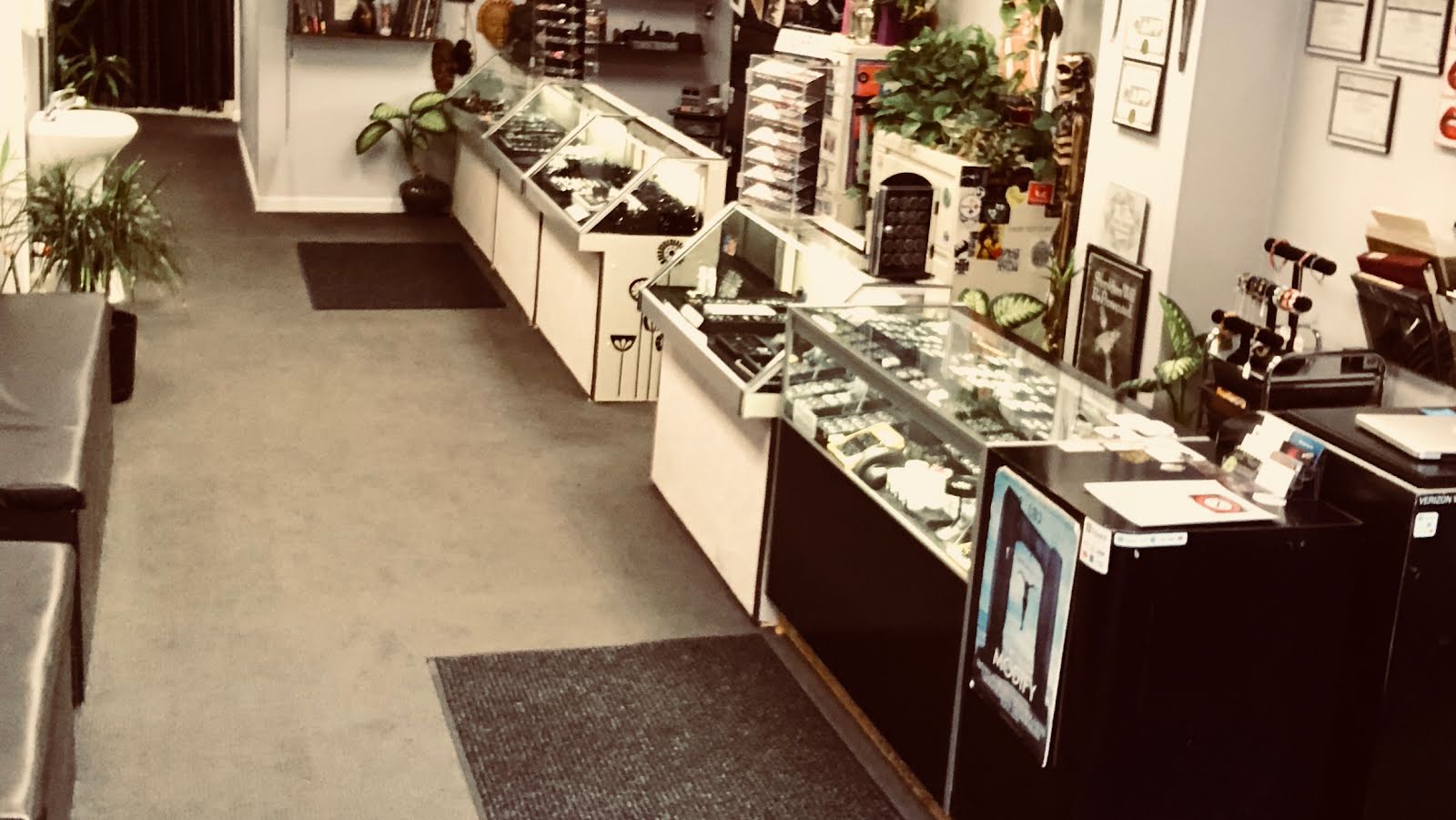 Kutters Edge Body Piercing, piercing studio in Canonsburg, PA