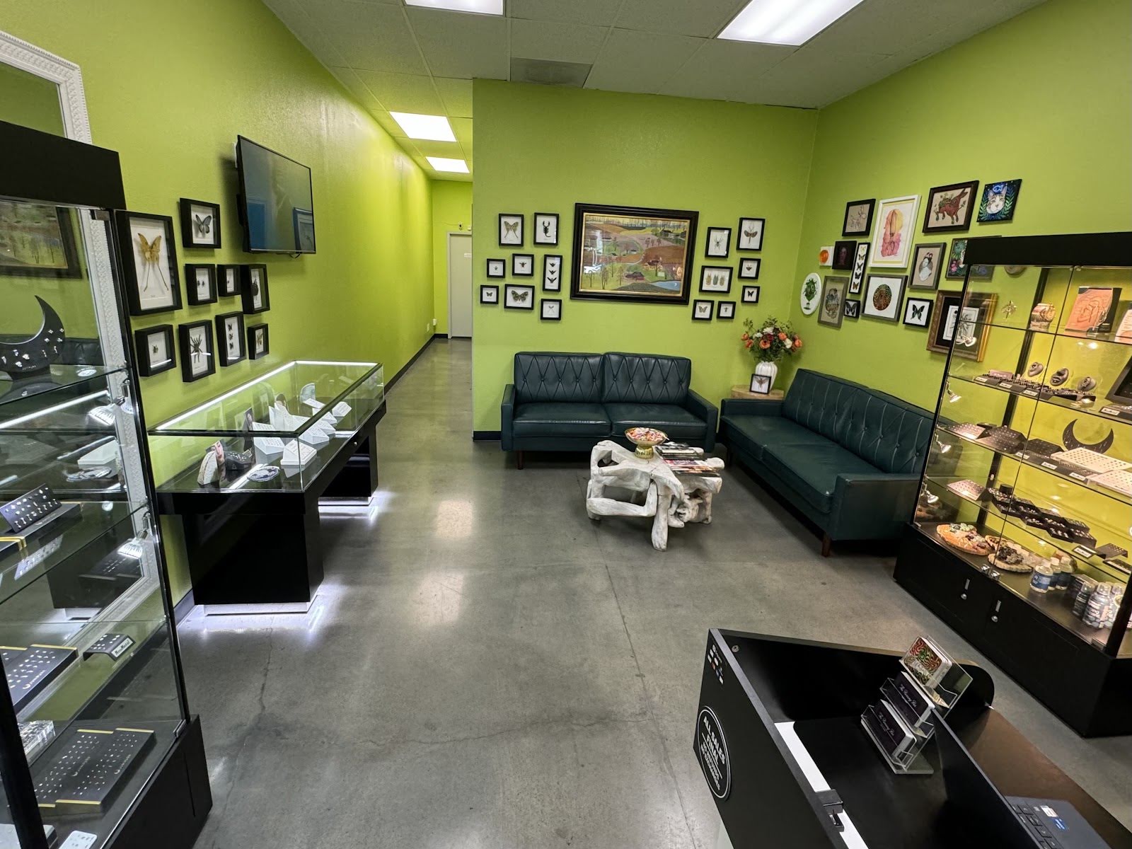 The Piercing Bar, piercing studio in Rancho Cucamonga, CA