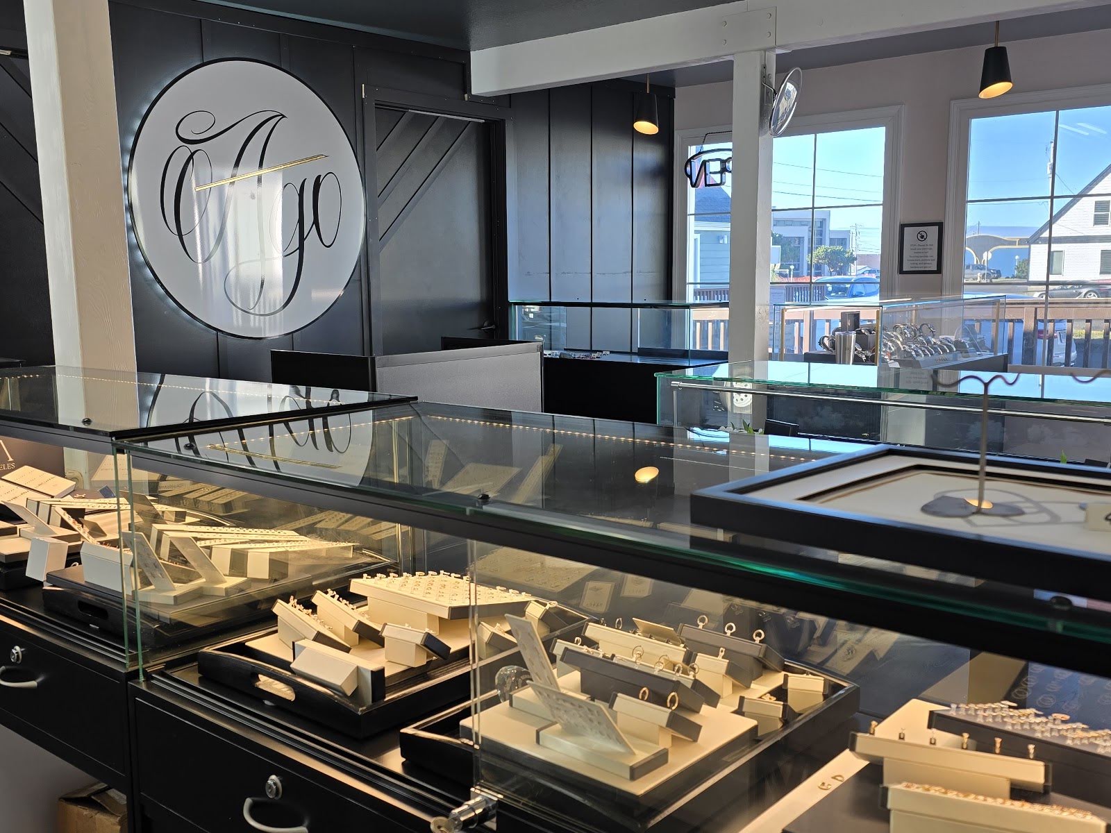 Ago | Fine Jewelry & Piercing, piercing studio in Newport, OR