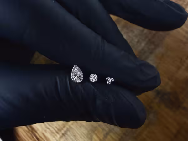 Peridot Studio Piercing, piercing studio in Southbury, CT