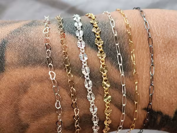 Zap'D Permanent Jewelry & Piercings, piercing studio in Columbus, IN
