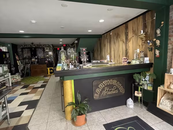 JB Body Piercing, piercing studio in Waterbury, CT