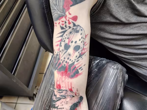 Sin on Skin Tattoo & Piercing, tattoo shop in Puyallup, WA