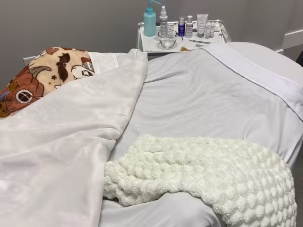 Awakenedbeautybymegan, piercing studio in Three Rivers, MI