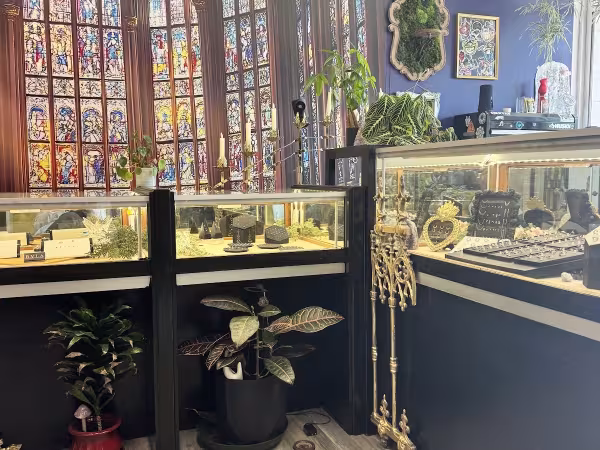 Reliquary Body Arts, piercing studio in Kirkland, WA