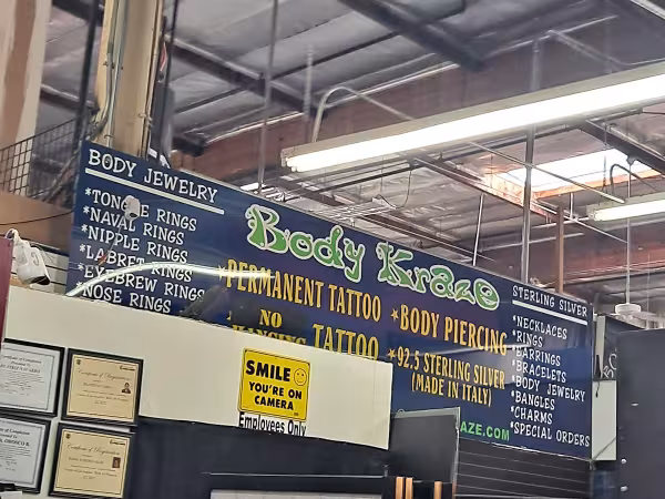 Body Kraze Piercing, piercing studio in Compton, CA