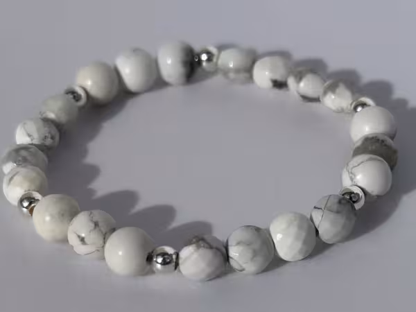 August and June Jewelry, piercing studio in McAllen, TX