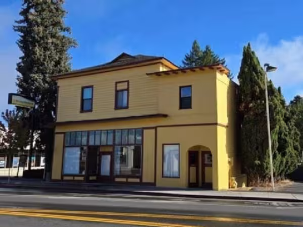Divination Ink, tattoo shop in Willits, CA