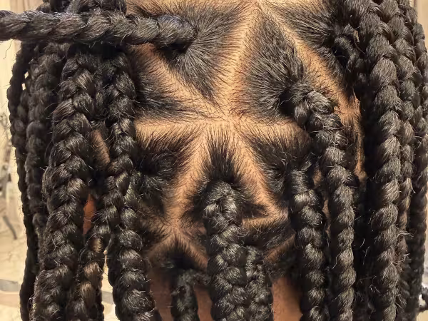 Kliciouss, piercing studio in Greenville, NC
