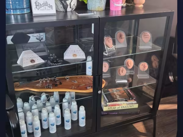The Needlery, piercing studio in Farmington, NM