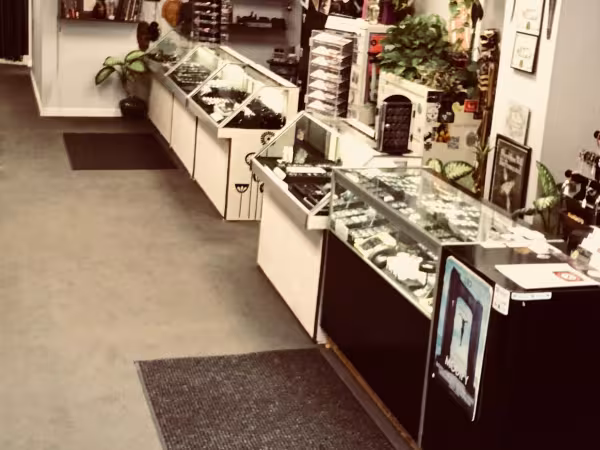 Kutters Edge Body Piercing, piercing studio in Canonsburg, PA