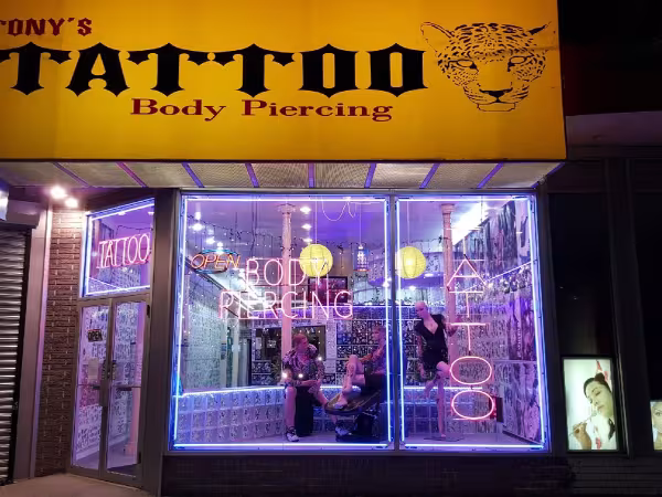 Keith's Tattoo & Body Piercing, tattoo shop in Westbury, NY