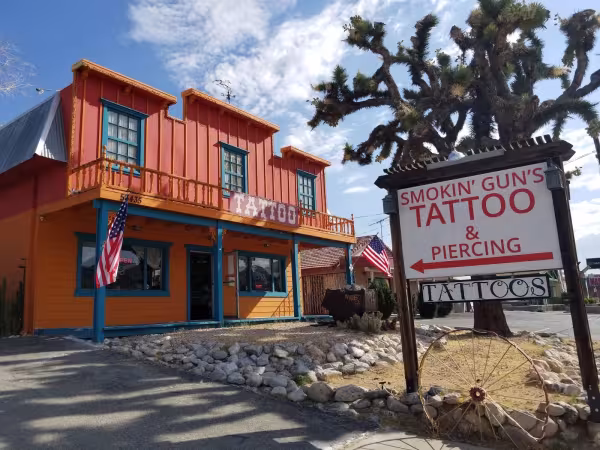 #1 Smokin Guns Tattooz, tattoo shop in Yucca Valley, CA