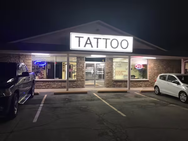 SketcherZ Tattoo Company LLC, tattoo shop in New Whiteland, IN