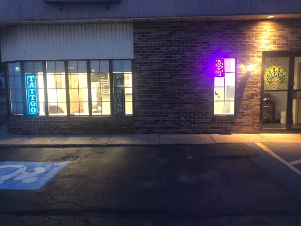 Tha Flatlinerz Allstarz Tattoo & Piercings, tattoo shop in Rochester, NY