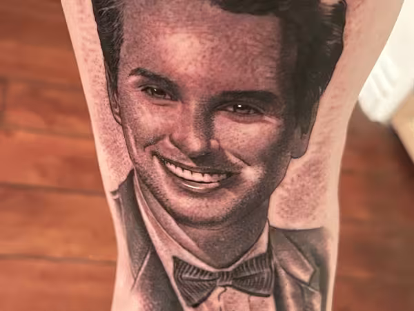 3 foot radius tattoo, tattoo shop in Upland, CA