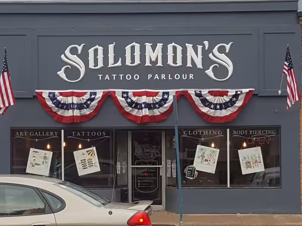 Solomon's Tattoo Parlour, tattoo shop in Sault Ste. Marie, MI