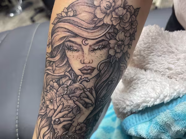 knuckleheads tattoo, tattoo shop in Colton, CA