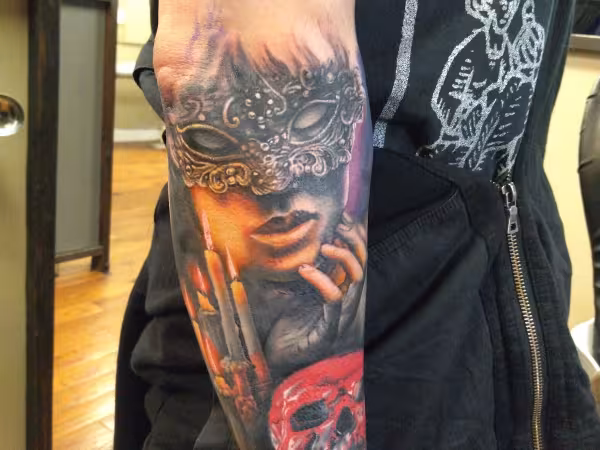 Evolution Tattoo Gallery LLC, tattoo shop in Troutdale, OR