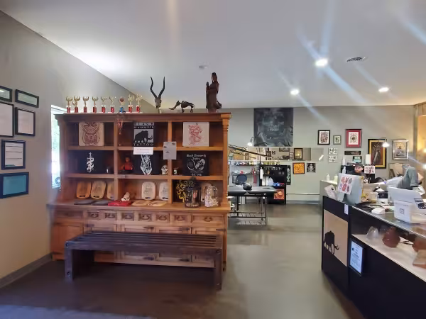 Black Mammoth Tattoo & Piercing, tattoo shop in Manhattan, KS